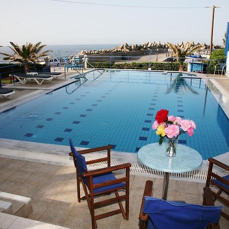Porto Bello Hotel Apartments Mílatos Eksteriør bilde