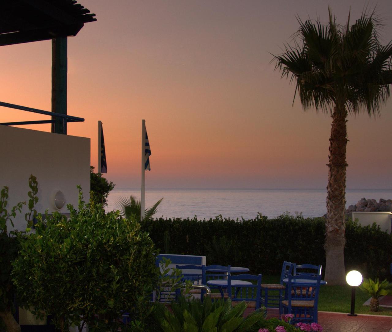 Porto Bello Hotel Apartments Mílatos Eksteriør bilde